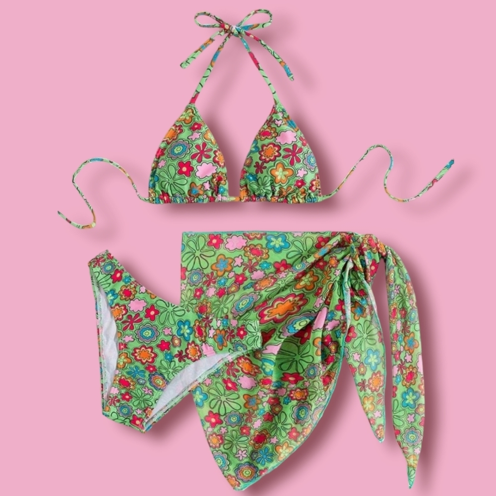 3 piece. Floral triangle bikini swimsuit with beach skirt. Size M.